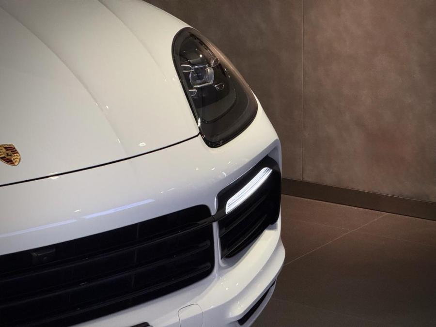 CAYENNE COUPE - Image 3